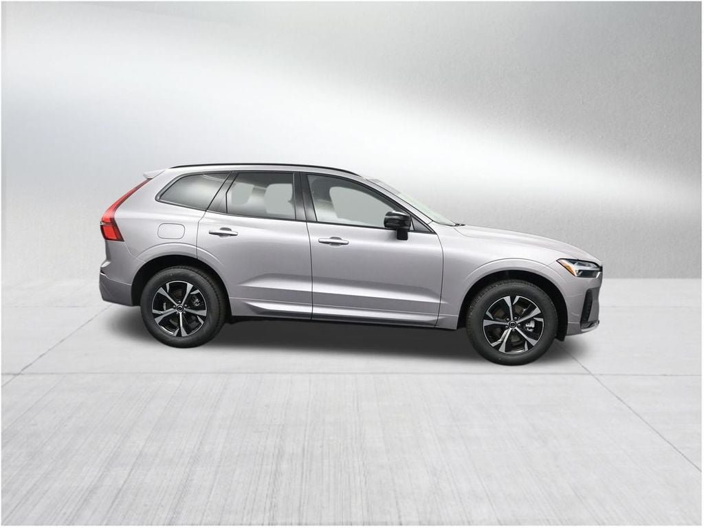 New 2026 Volvo XC60 B5 Core AWD/4WD image 6