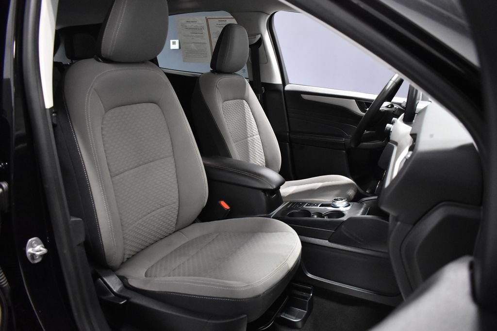 Used 2022 Ford Escape SE w/ Convenience Package FWD image 15
