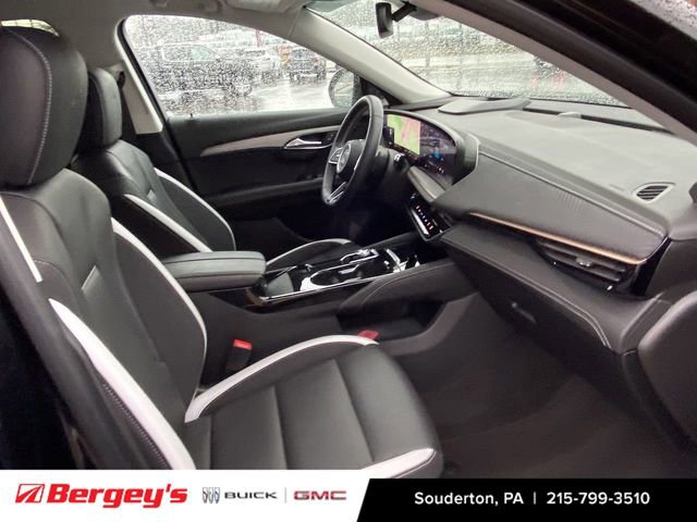 Certified 2025 Buick Envision Sport Touring image 32