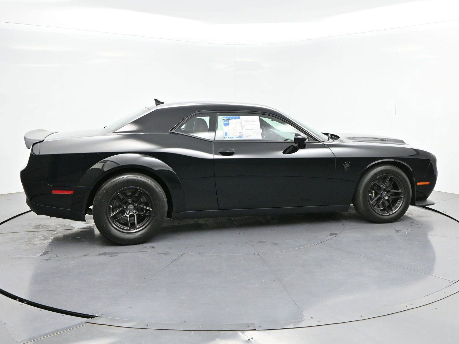 Used 2023 Dodge Challenger SRT Hellcat Redeye RWD image 8