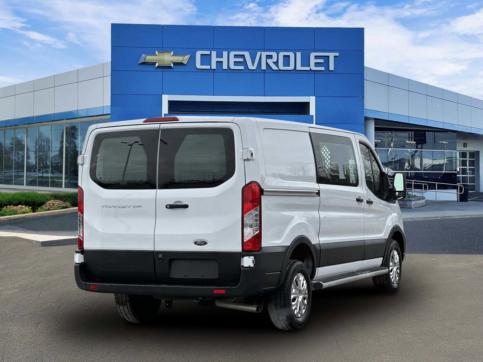 Used 2024 Ford Transit 250 Low Roof w/ Exterior Upgrade Package image 4