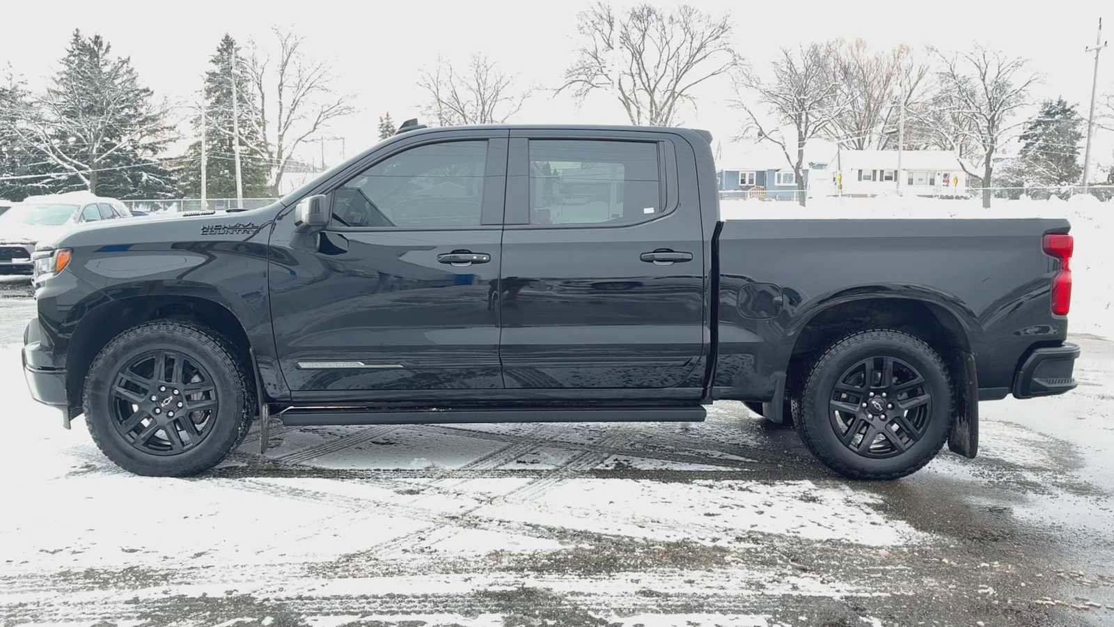 Certified 2024 Chevrolet Silverado 1500 High Country w/ Technology Package image 5