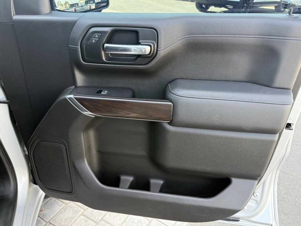 Used 2019 GMC Sierra 1500 SLT w/ Max Trailering Package image 13