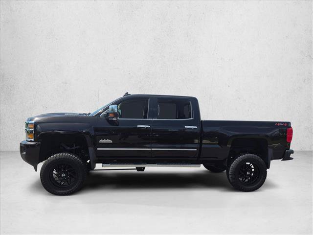 Used 2019 Chevrolet Silverado 2500 High Country w/ Duramax Plus Package AWD/4WD image 8