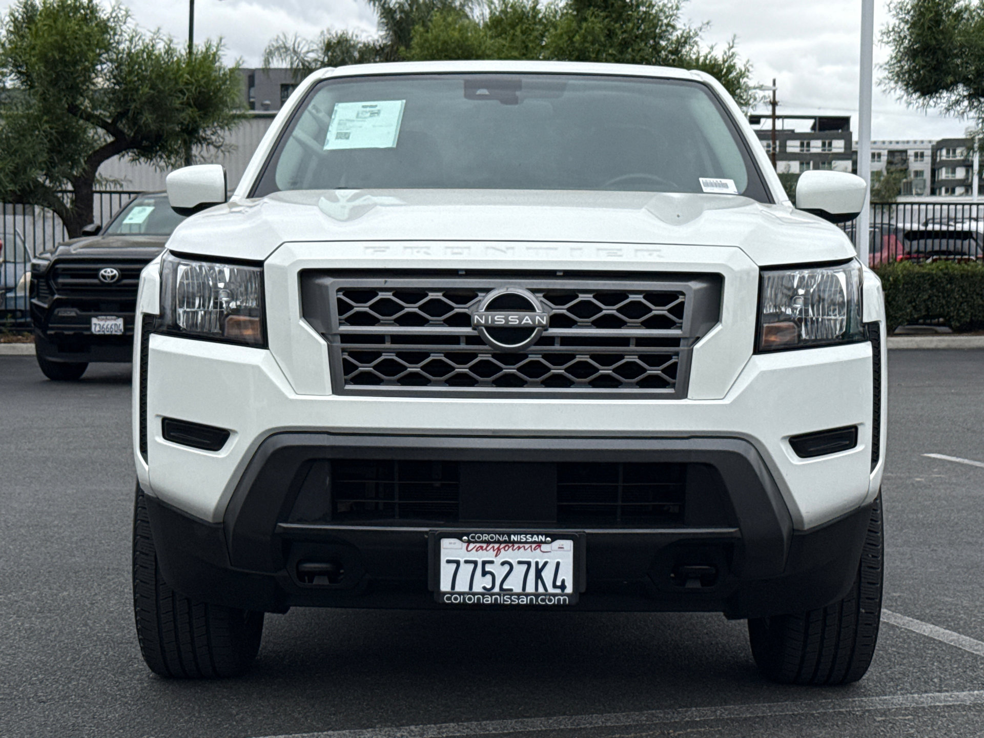 Used 2023 Nissan Frontier SV AWD/4WD image 4