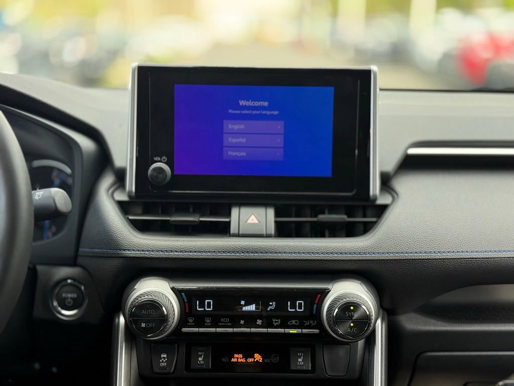 Certified 2025 Toyota RAV4 SE w/ Convenience Package AWD/4WD image 24