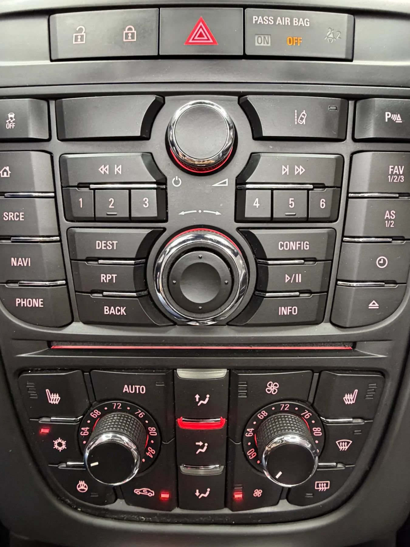 Used 2019 Buick Cascada Premium FWD image 19