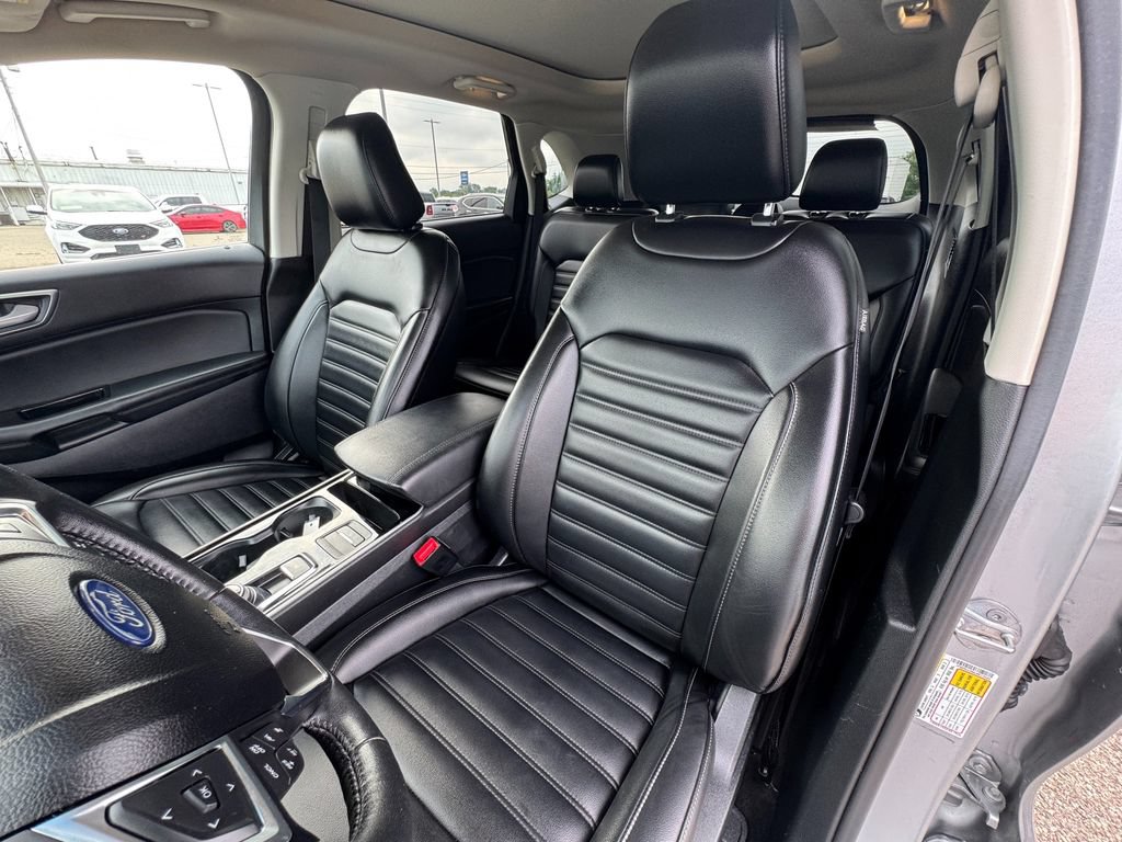 Used 2020 Ford Edge SEL w/ Convenience Package AWD/4WD image 13