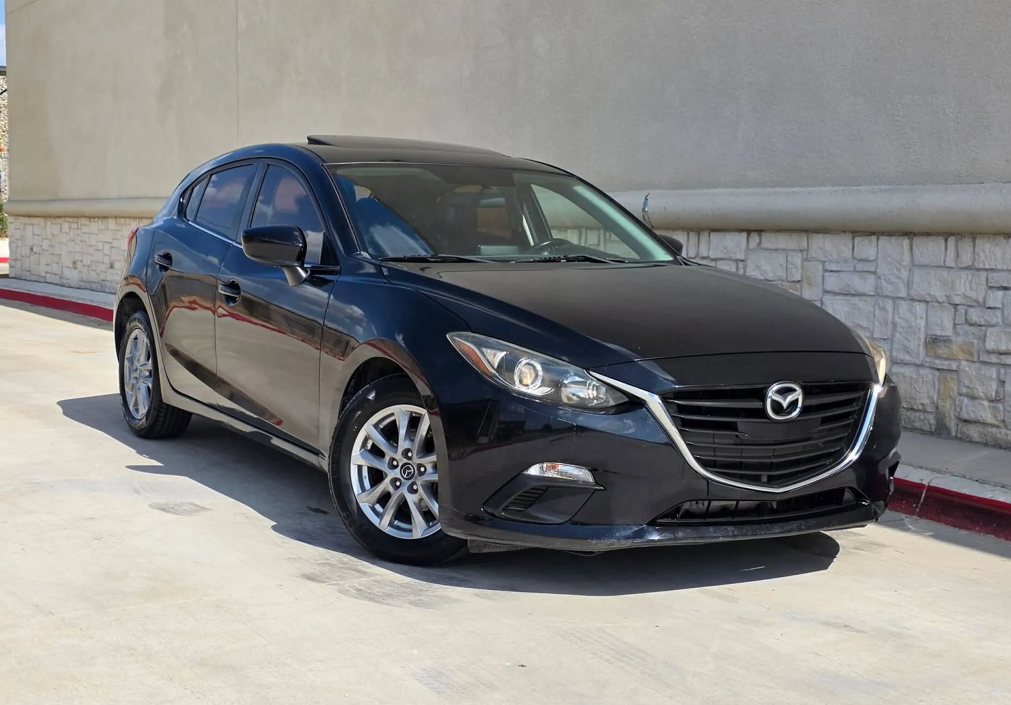 Used 2014 MAZDA MAZDA3 i Touring w/ Technology Package