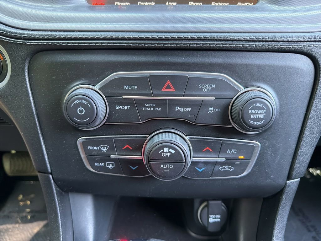 Used 2023 Dodge Charger R/T w/ Plus Group RWD image 28