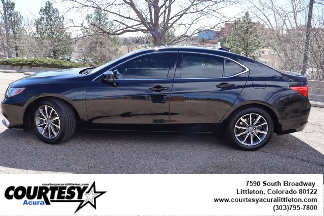 Used 2019 Acura TLX image 3