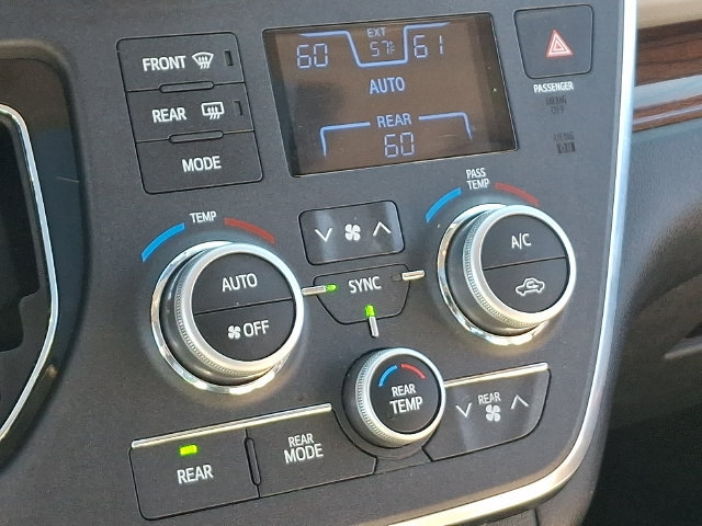 Used 2015 Toyota Sienna Limited Premium AWD/4WD image 14