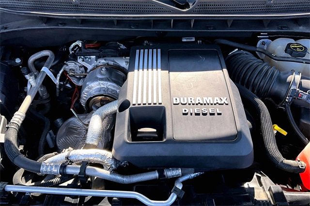 Used 2024 Chevrolet Silverado 1500 LT Trail Boss w/ Convenience Package II image 32