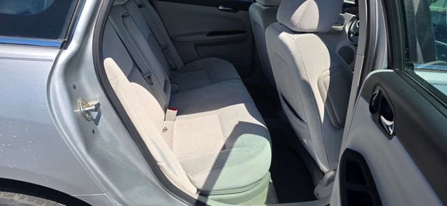 Used 2012 Chevrolet Impala LT FWD image 13