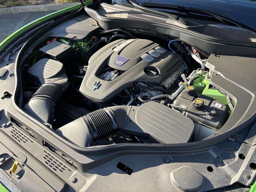New 2023 Maserati Levante Modena image 18