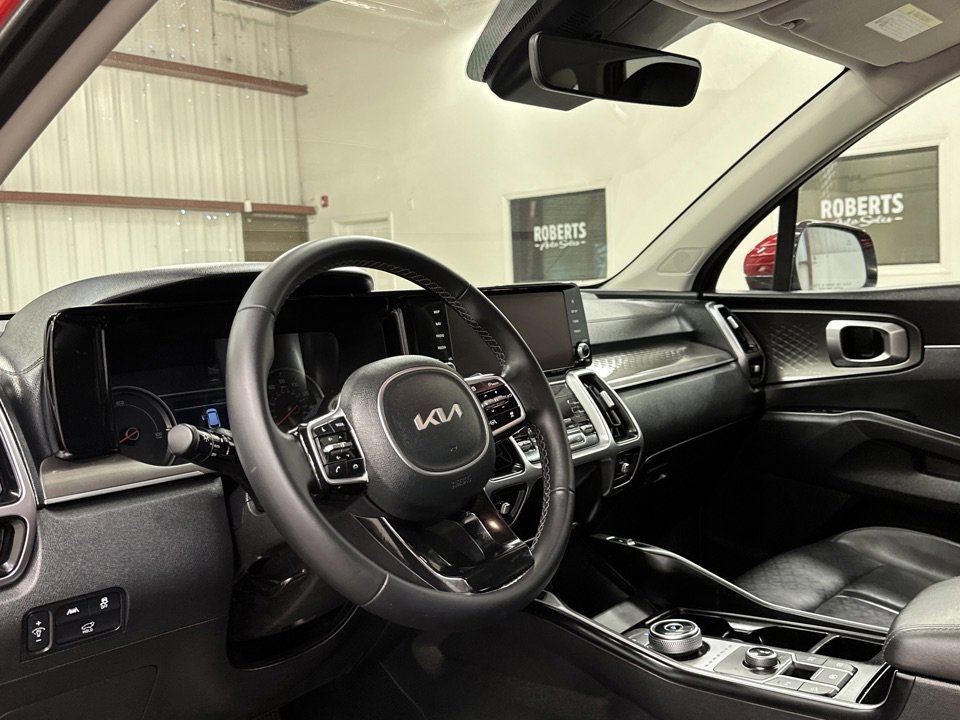 Used 2023 Kia Sorento EX image 6