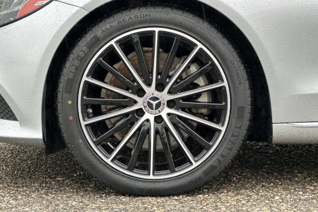 Used 2021 Mercedes-Benz C 300 Sedan image 24