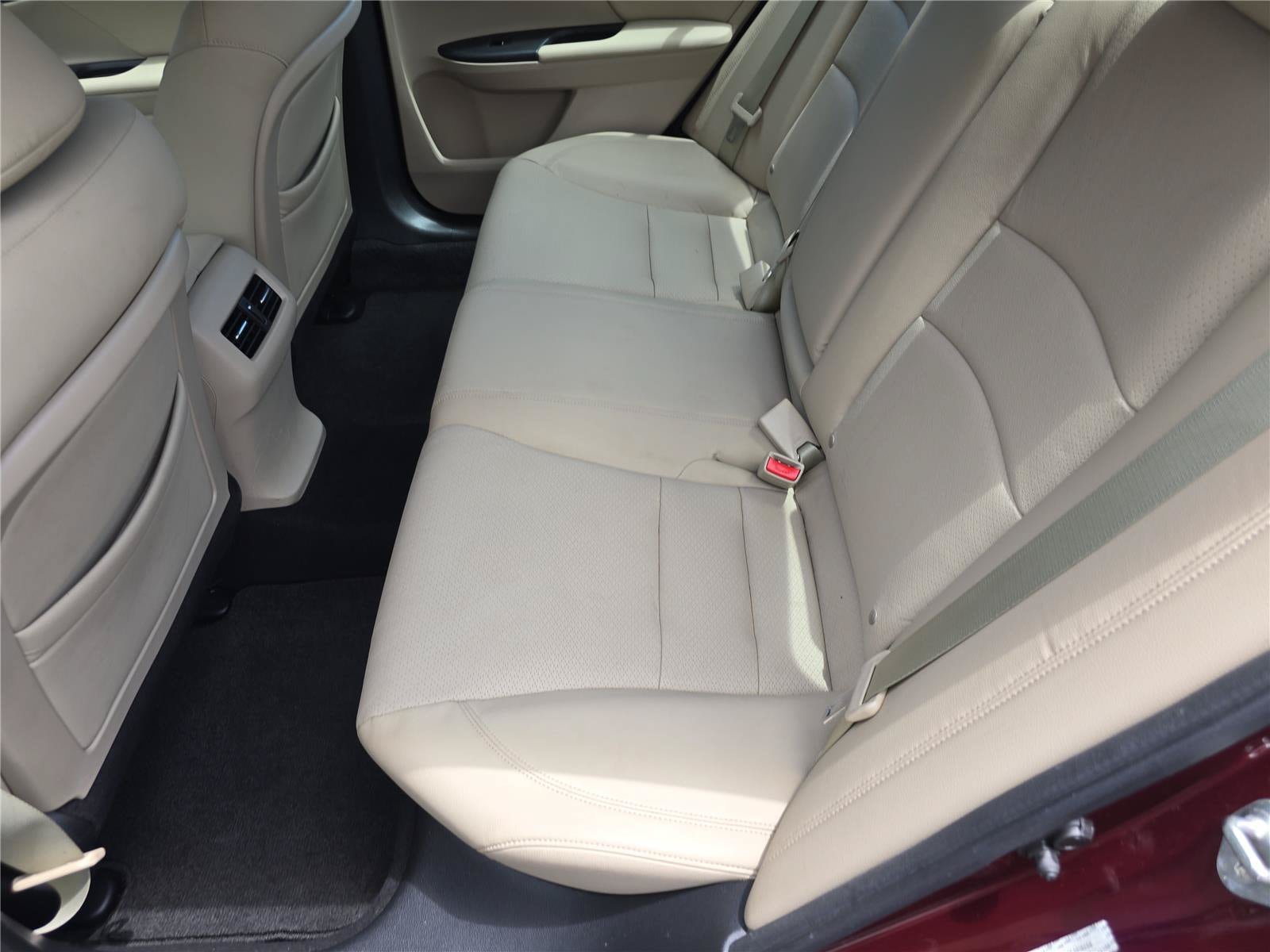 Used 2014 Honda Accord Touring image 15