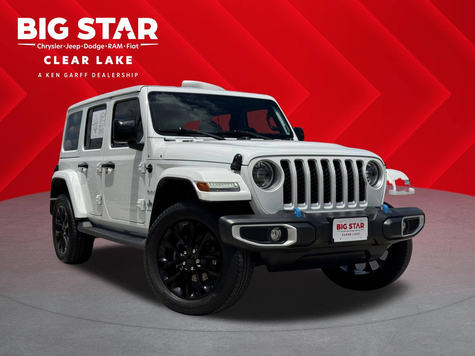 Used 2023 Jeep Wrangler Unlimited Sahara w/ Cold Weather Group AWD/4WD image 1
