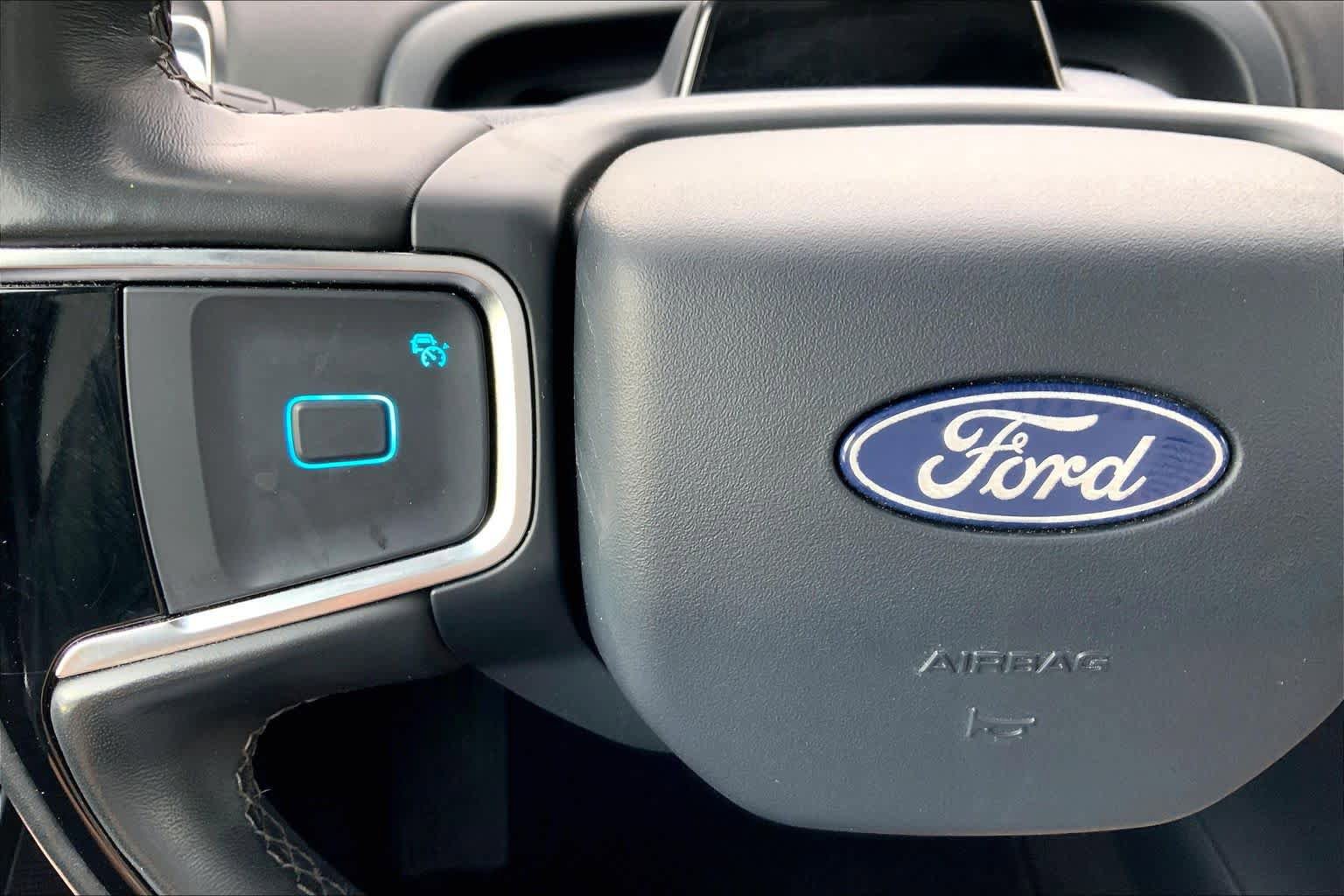 Used 2025 Ford Expedition Max Platinum AWD/4WD image 24
