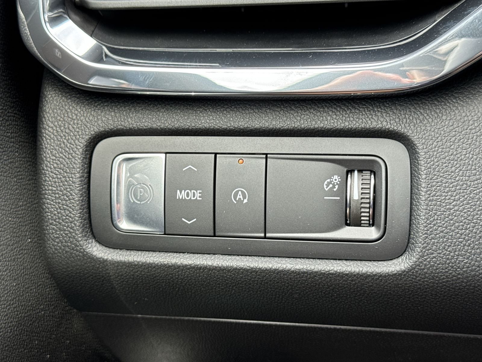 New 2026 GMC Acadia Elevation FWD image 84