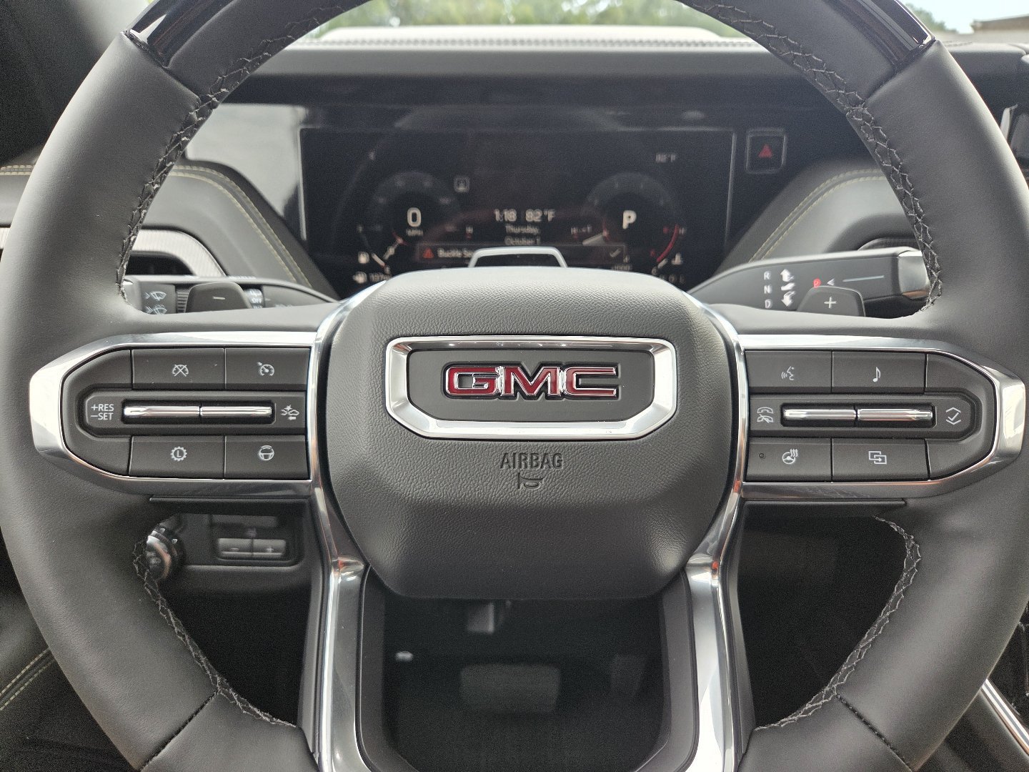New 2027 GMC Yukon Elevation w/ Elevation Premium Package AWD/4WD image 33
