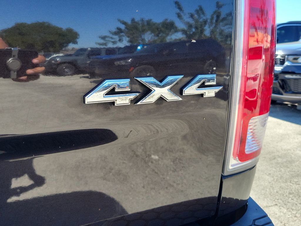 Used 2016 RAM 1500 Laramie Longhorn w/ Convenience Group image 6