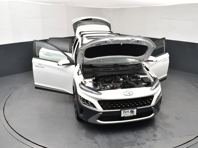 Used 2022 Hyundai Kona Limited image 25