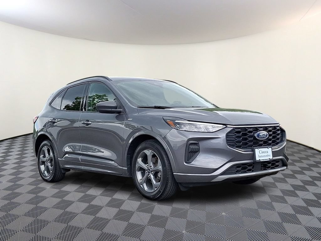 Certified 2023 Ford Escape ST-Line w/ Tech Pack #1 FWD video 1