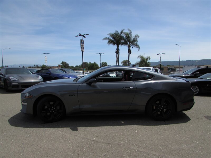 Used 2022 Ford Mustang GT Premium w/ Equipment Group 401A RWD image 5