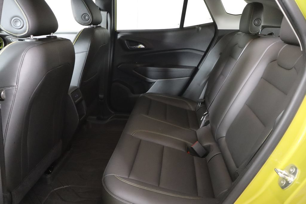 Used 2024 Chevrolet Trax ACTIV w/ Driver Confidence Package FWD image 17