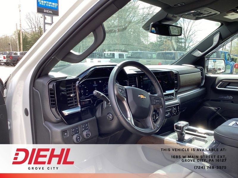 Used 2022 Chevrolet Silverado 1500 High Country w/ High Country Premium Package image 24
