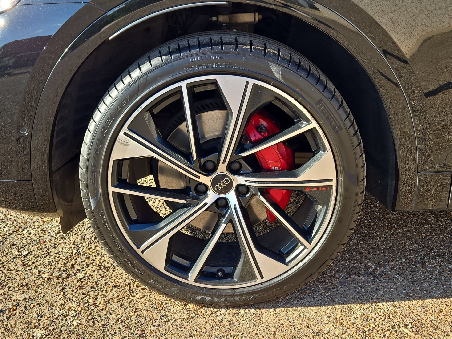 Used 2024 Audi SQ5 Prestige AWD/4WD image 11