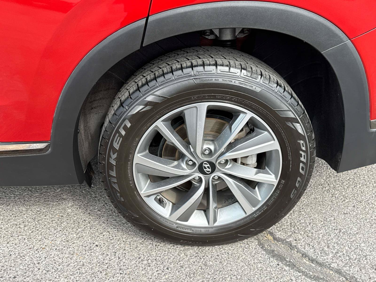 Used 2020 Hyundai Santa Fe Limited AWD/4WD image 7