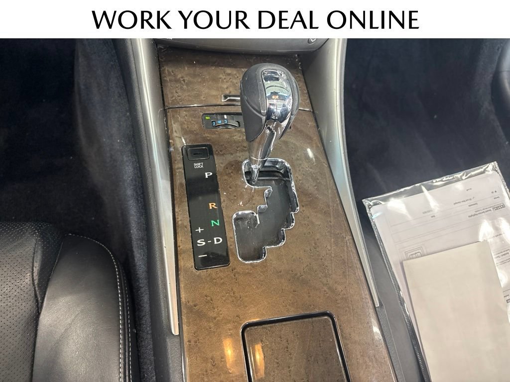 Used 2010 Lexus IS 250C w/ Luxury Pkg RWD image 19