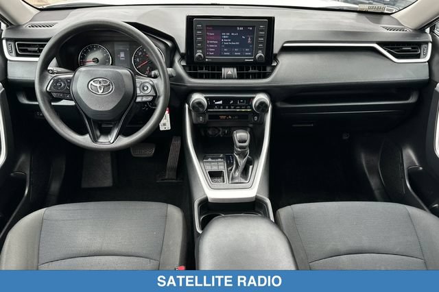 Used 2021 Toyota RAV4 LE w/ Carpet Mat Package (TMS) AWD/4WD image 14