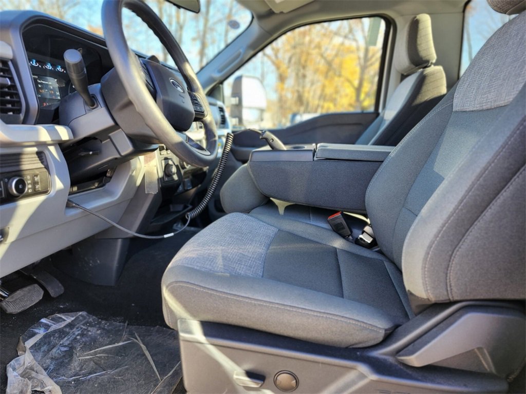New 2025 Ford F250 XLT w/ Snow Plow Prep Package image 12