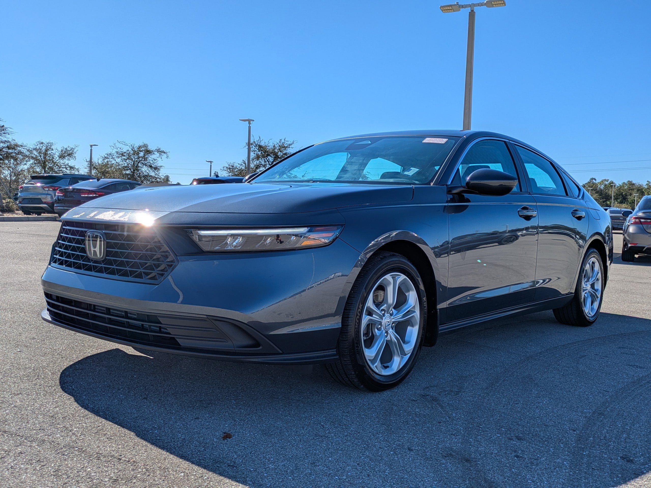 Used 2023 Honda Accord LX image 9