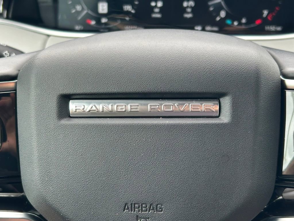 Used 2021 Land Rover Range Rover Evoque SE AWD/4WD image 37