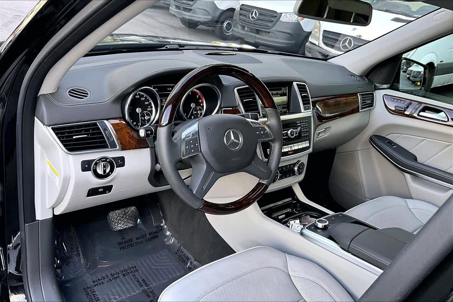 Used 2014 Mercedes-Benz GL 350 BlueTEC 4MATIC image 18