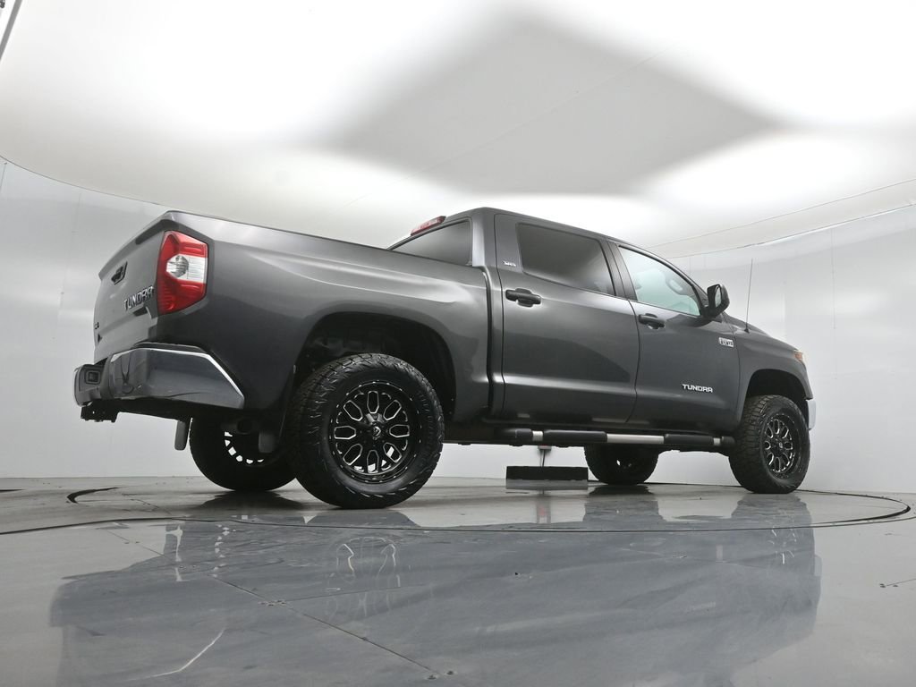 Used 2019 Toyota Tundra SR5 AWD/4WD image 46