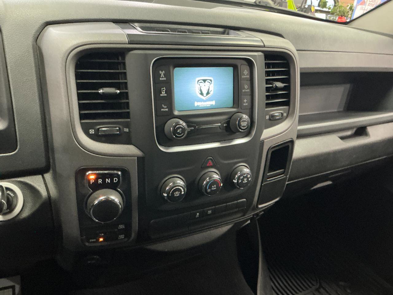 Used 2019 RAM 1500 Express w/ Express Value Package AWD/4WD image 16