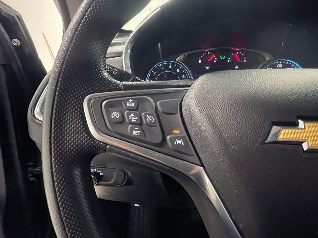 Used 2020 Chevrolet Equinox LT image 34