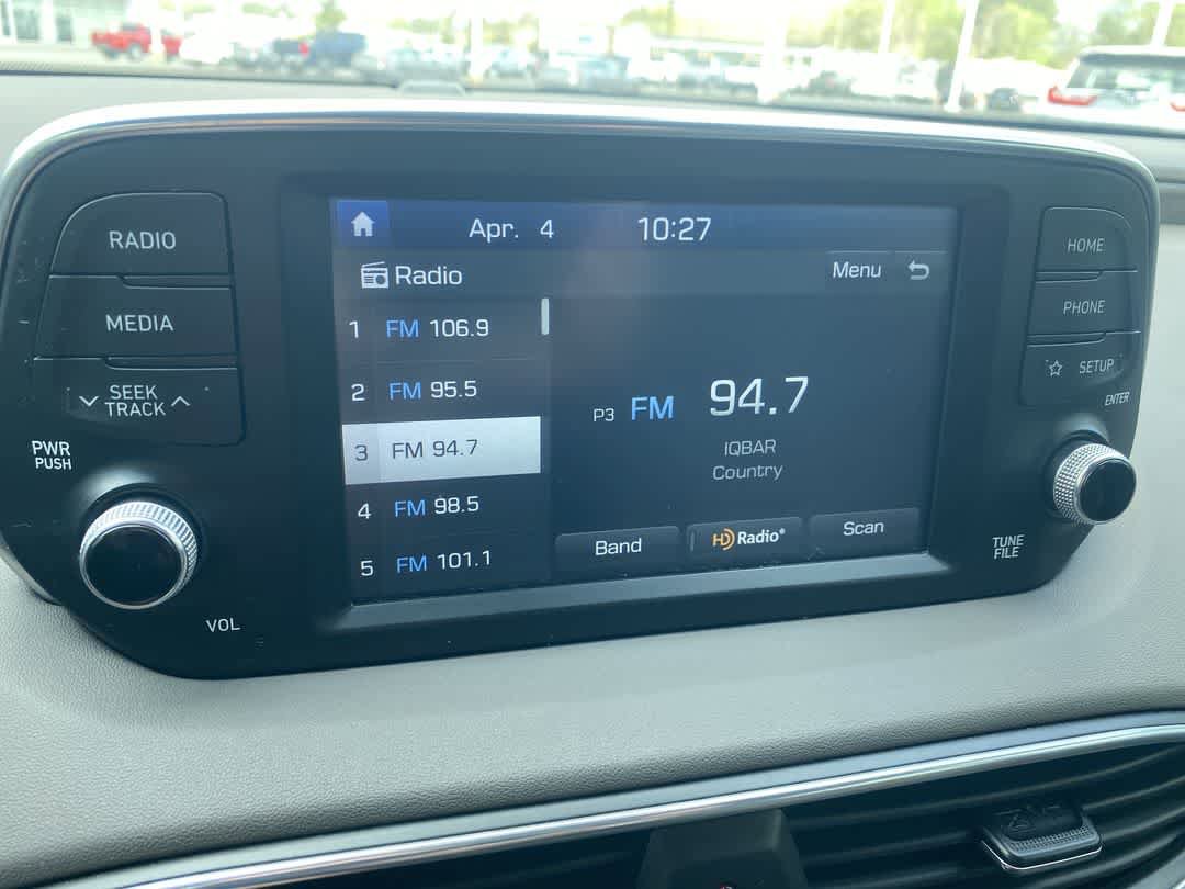 Used 2019 Hyundai Santa Fe Limited FWD image 16