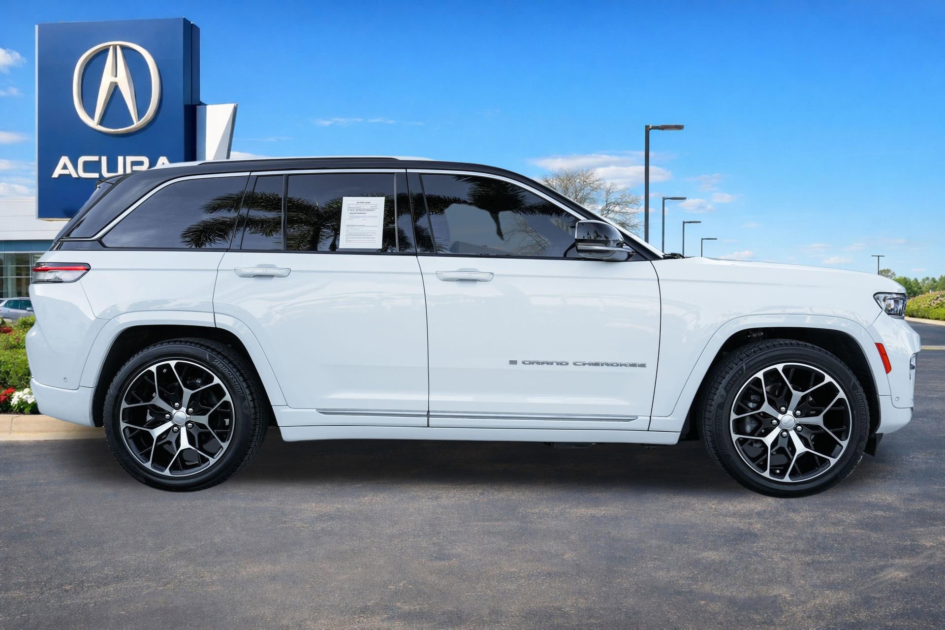 Used 2022 Jeep Grand Cherokee Summit image 27