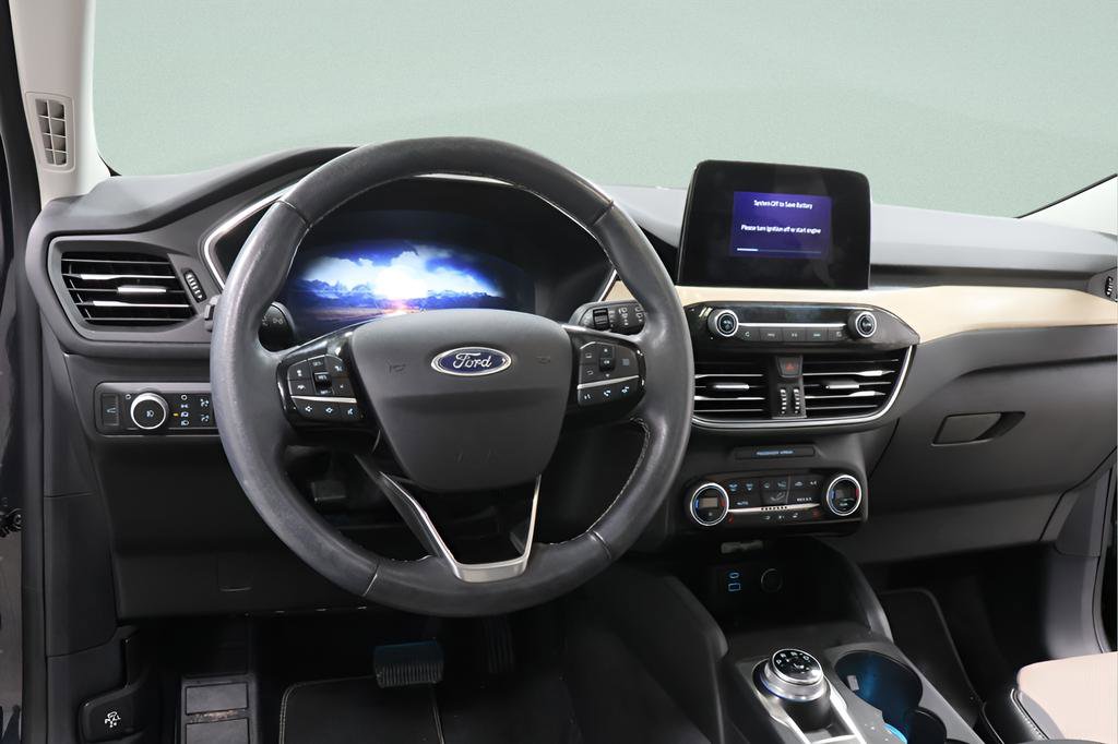 Used 2021 Ford Escape Titanium w/ Titanium Elite Package image 9