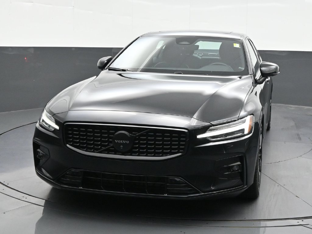 Certified 2024 Volvo S60 B5 Plus FWD image 8