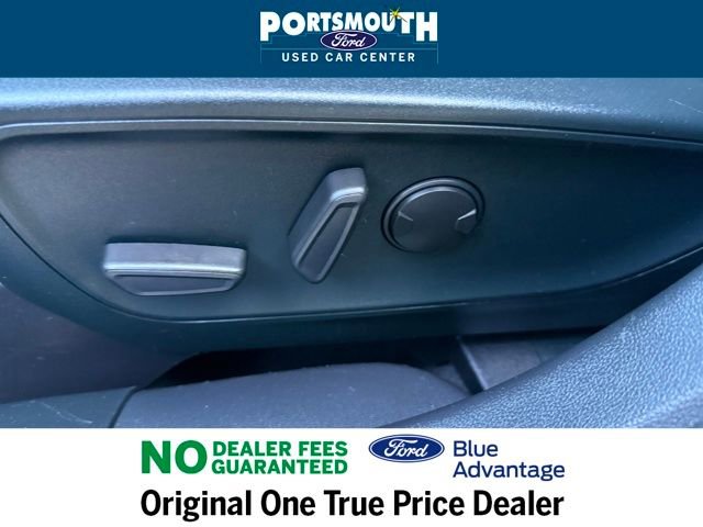 Certified 2022 Ford Escape Titanium w/ Class II Trailer Tow Package image 23