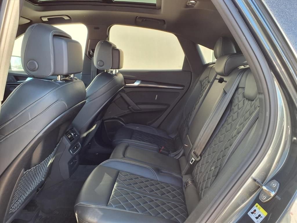 Used 2023 Audi SQ5 Premium Plus w/ Premium Plus Package image 21