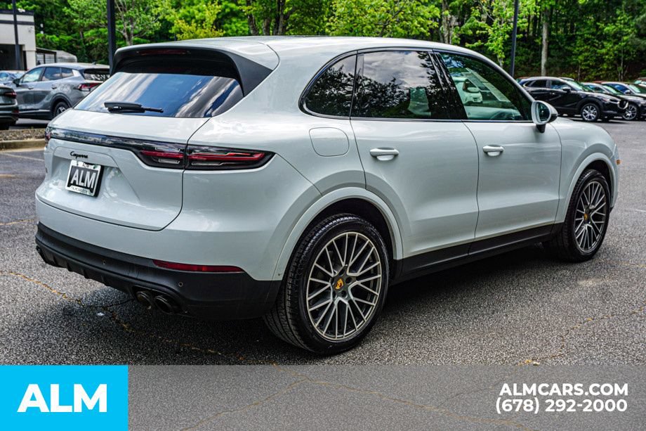Used 2022 Porsche Cayenne Platinum Edition AWD/4WD image 5